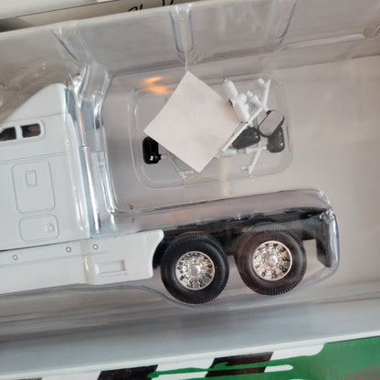 1:64 Scale Steve Kinser Quaker State Transporter Diecast
