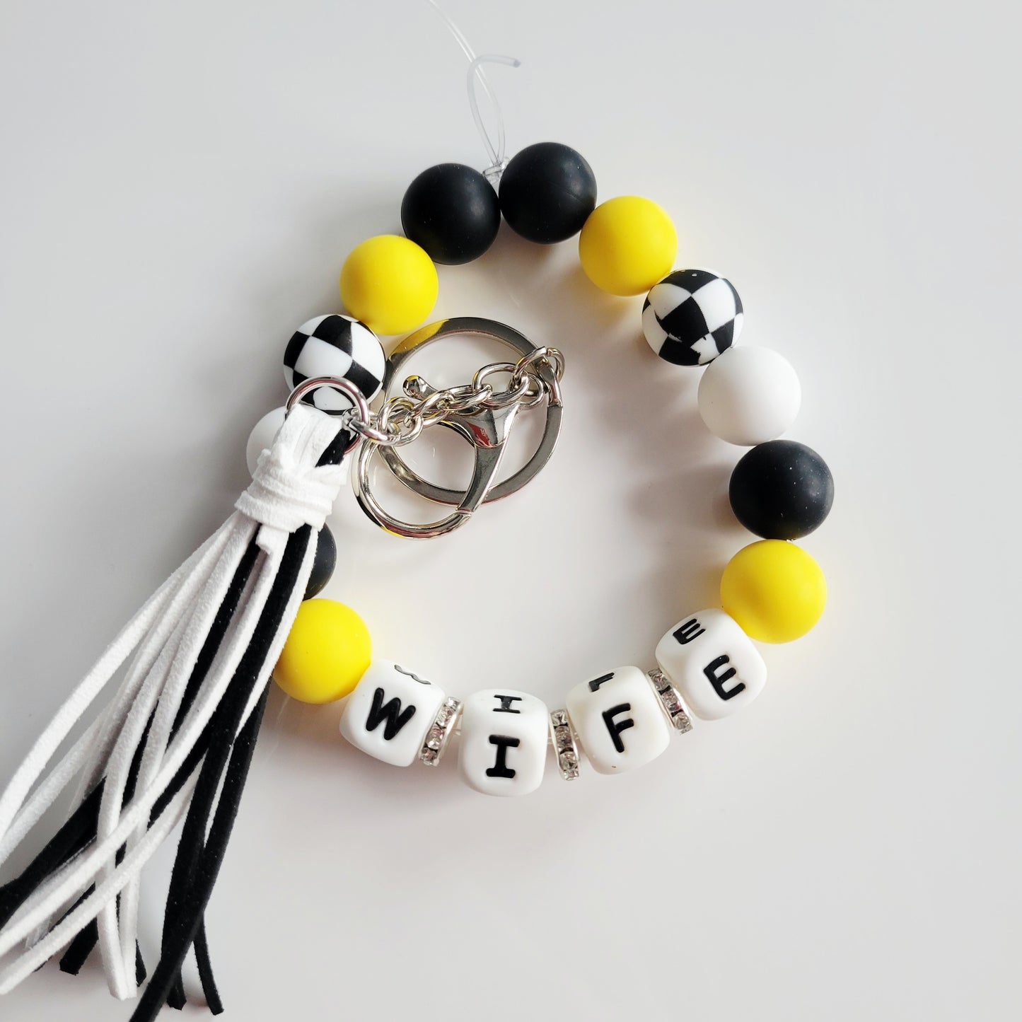 Custom Mama Mom Wife Silicone Bead Wristlet