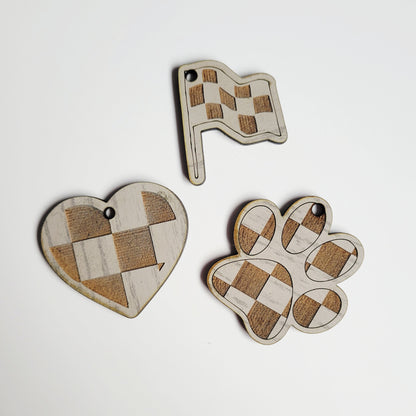 Wavy Checkered Flag Silicone Bead Wristlet Bracelet Key Ring with Charm